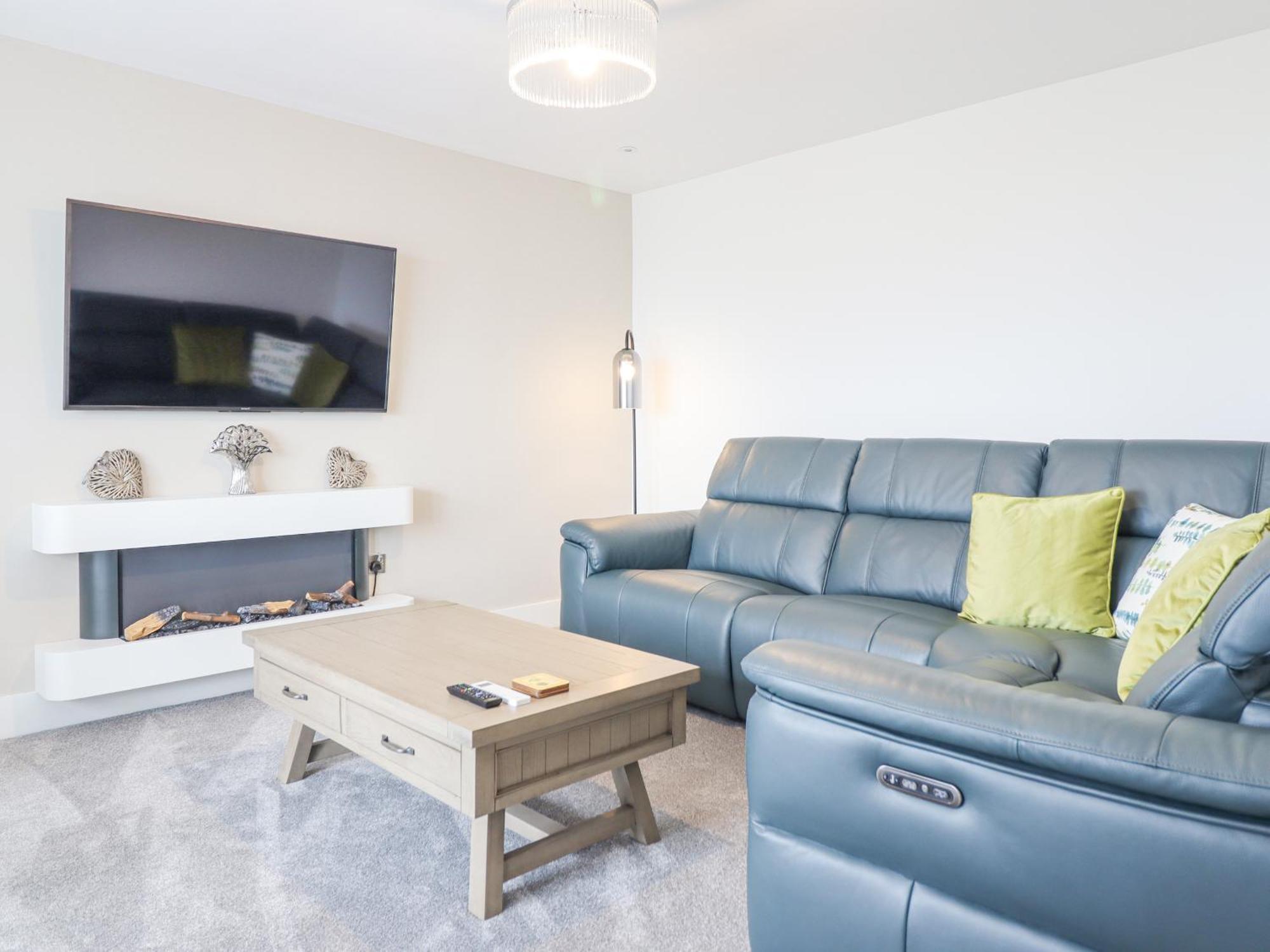 Aelfor Villa Harlech Bagian luar foto