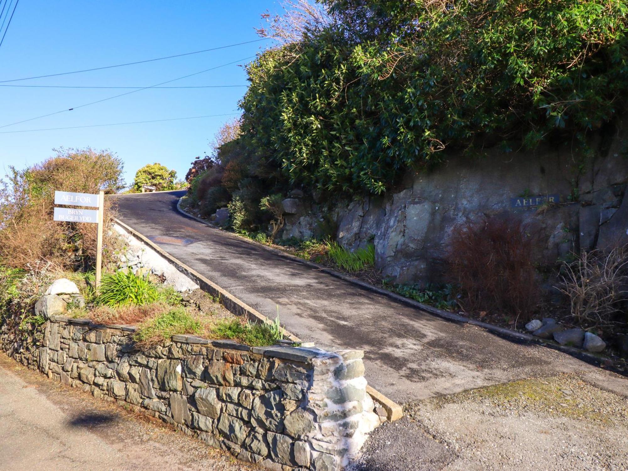 Aelfor Villa Harlech Bagian luar foto